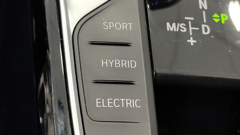 BMW 3 Series • 2019 • 97,917 km 4