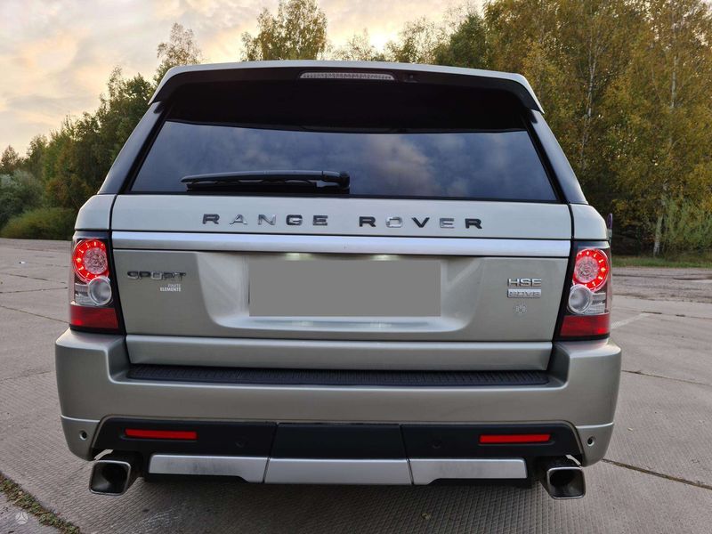 Land Rover Range Rover Sport • 2013 • 220,000 km 11