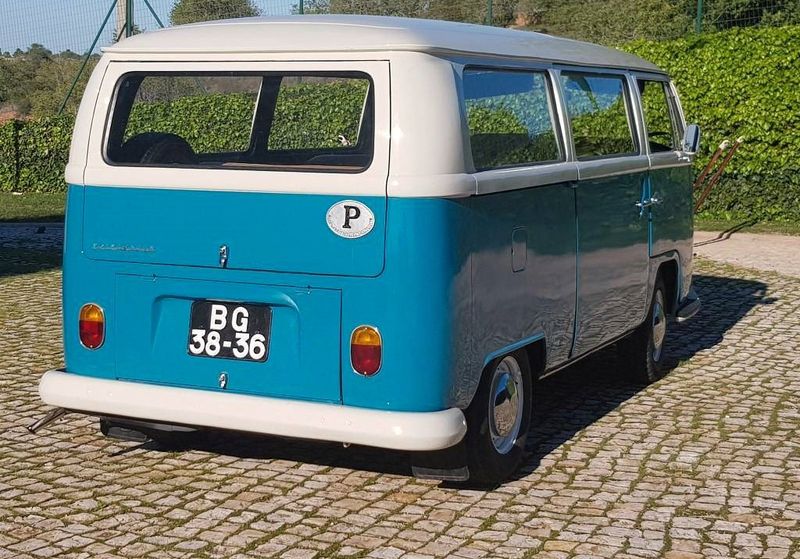 Volkswagen Amarok V6 • 1980 • 20,000 km 3