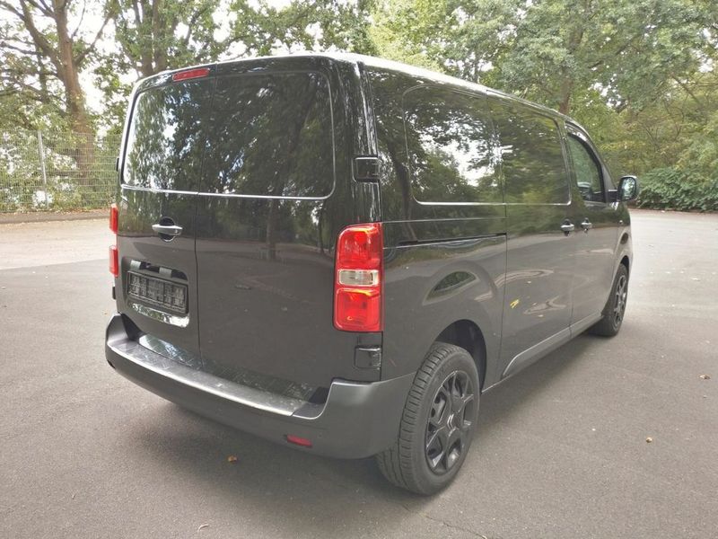 Citroën Jumpy • 2019 • 82,000 km 4