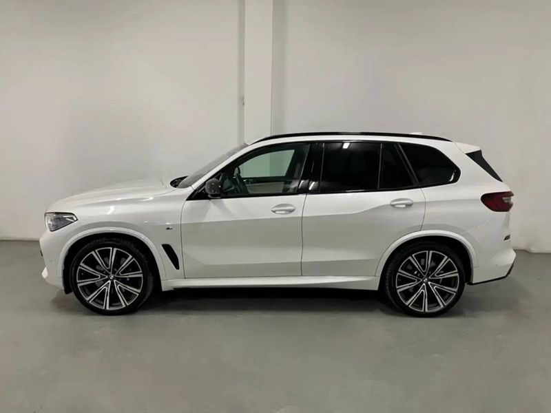 BMW X5 • 2021 • 73,000 km 7