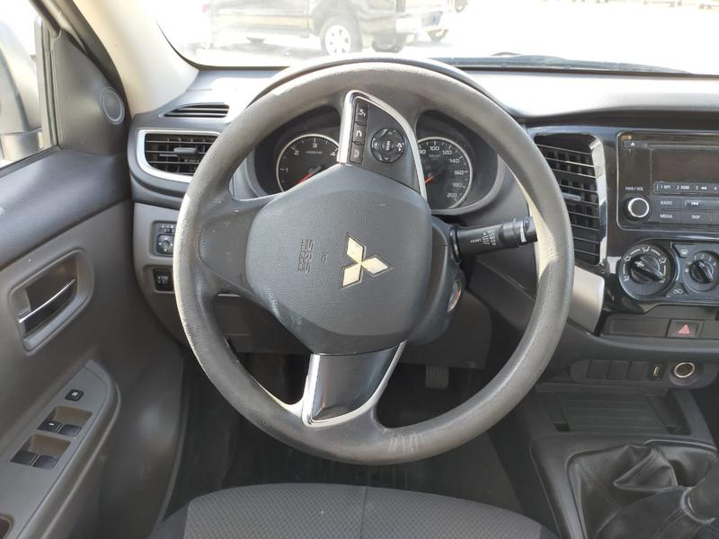 Mitsubishi L200 • 2017 • 96,998 km 9