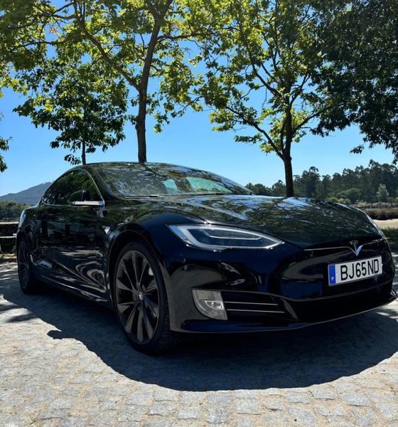 Tesla Model S • 2018 • 134,000 km 1