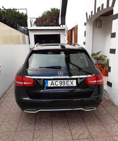 Mercedes-Benz C • 2015 • 159,999 km 3