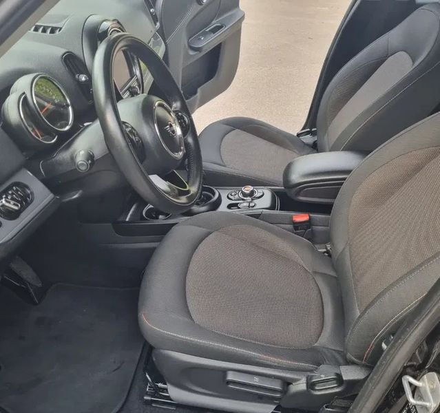 MINI Countryman • 2019 • 12,000 km 2