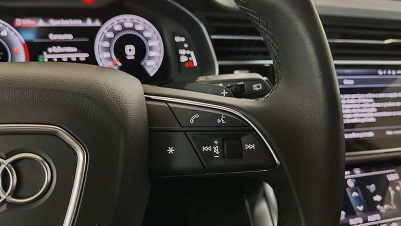 Audi Q7 • 2021 • 9,800 km 7