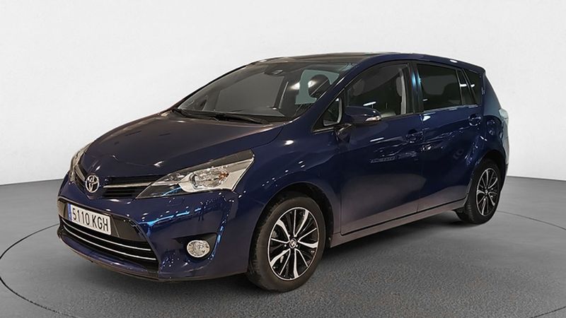 Toyota Verso • 2017 • 83,973 km 3