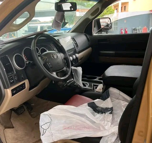 Toyota Tundra • 2021 • 50,000 km 2