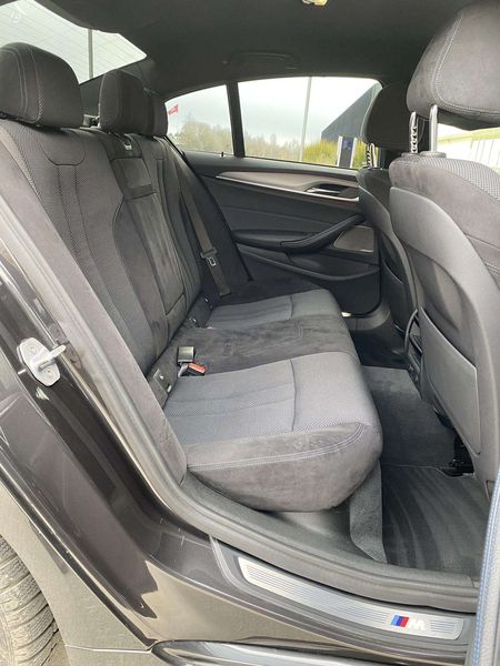 BMW 5 Series • 2017 • 139,000 km 9