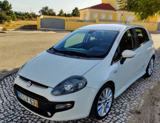 Fiat Grande Punto • 2011 • 177,000 km 1