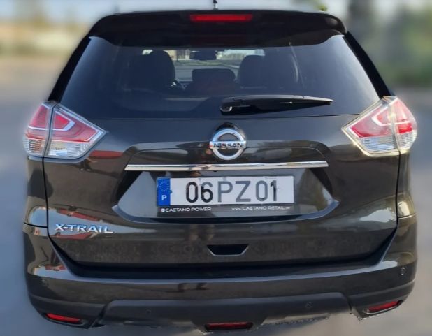 Nissan X-Trail • 2015 • 170,000 km 4