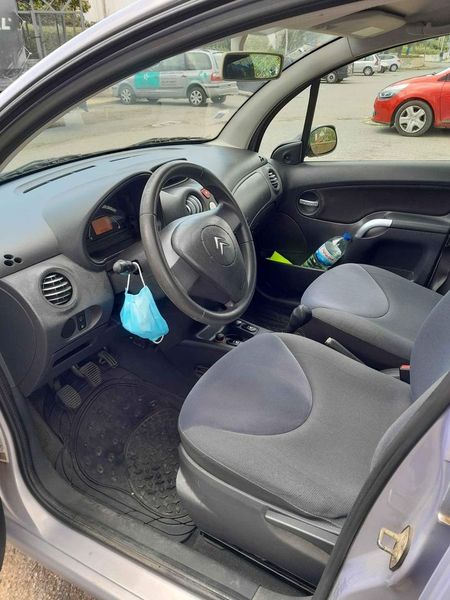Citroën C3 • 2012 • 108,000 km 4