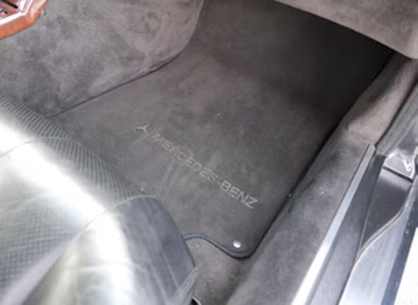 Mercedes-Benz SL • 1993 • 38,000 km 43