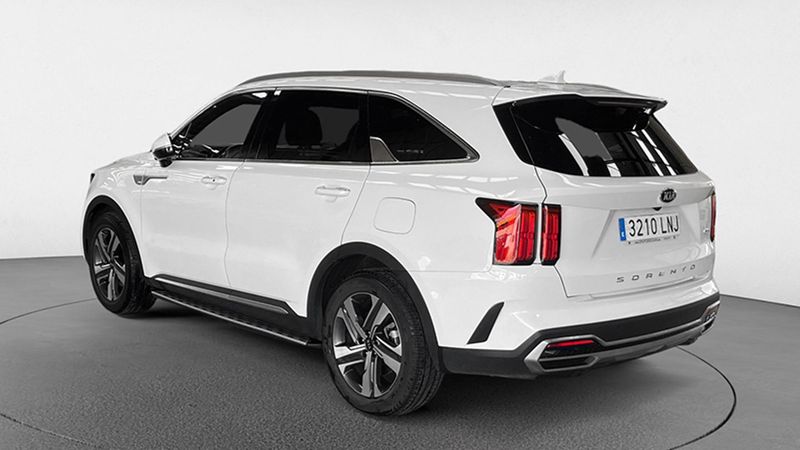 Kia Sorento • 2021 • 65,000 km 3