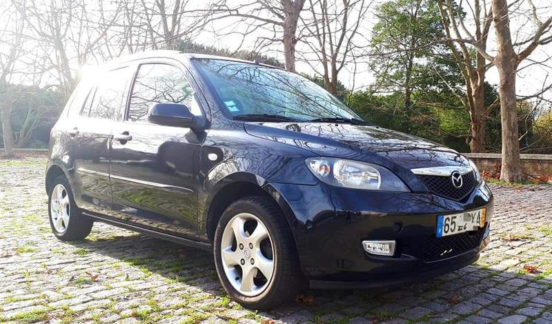 Mazda 2 • 2004 • 200,000 km 1