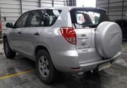 Toyota RAV4 • 2008 • 115,000 km 3