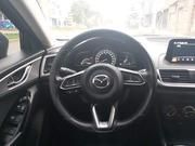 Mazda 3 • 2018 • 14,569 km 10
