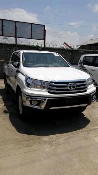 Toyota Hilux • 2016 • 19,457 km 1