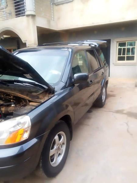 Honda Pilot • 2004 • 12,000 km 7