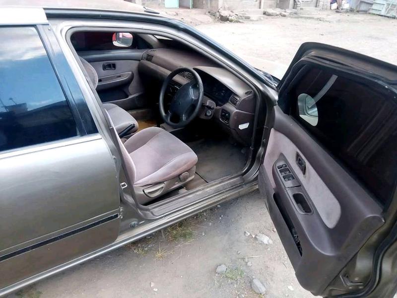 Nissan Sunny ex saloon • 1996 • 18,000 km 16