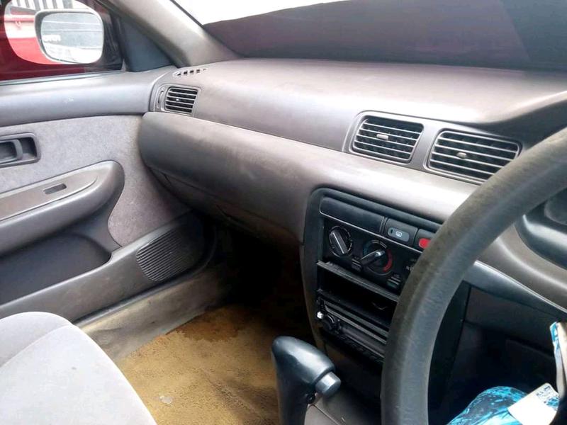 Nissan Sunny ex saloon • 1996 • 18,000 km 12