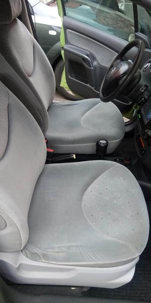 Citroën C3 • 2003 • 170,000 km 5