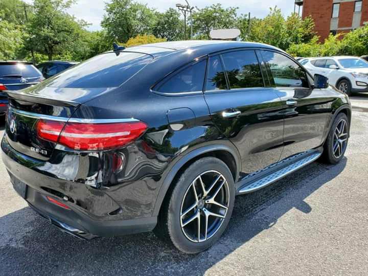 Mercedes-Benz GLE • 2017 • 95,000 km 10