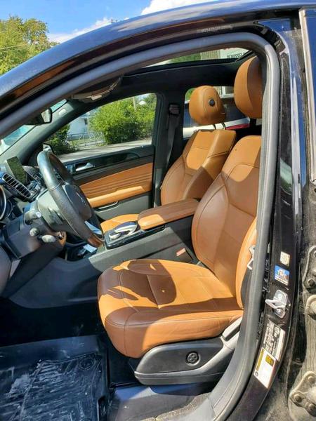Mercedes-Benz GLE • 2017 • 95,000 km 12