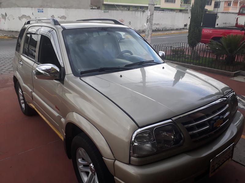 Chevrolet 1500 • 2013 • 150,000 km 3