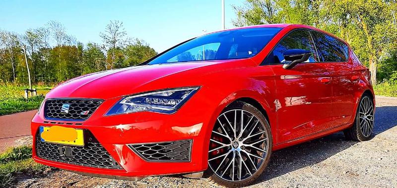 Seat Leon • 2016 • 44,000 km 4