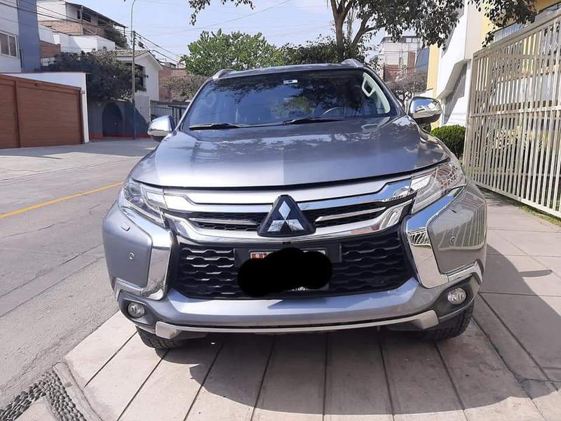 Mitsubishi Outlander • 2017 • 26,800 km 6