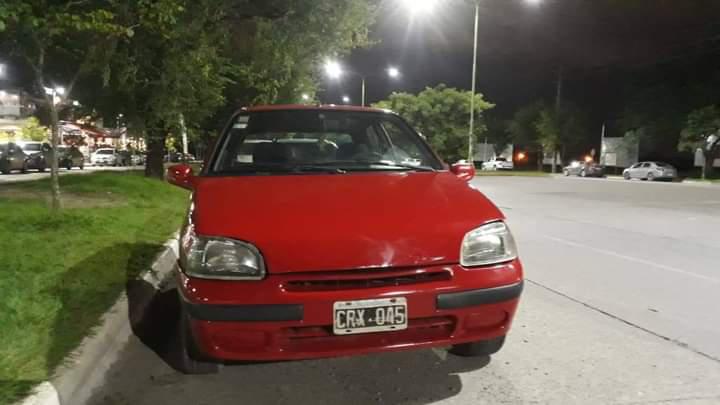 Renault Clio • 1999 • 0 km 2