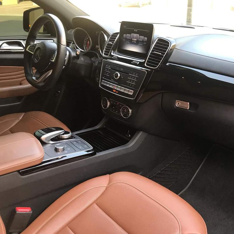 Mercedes-Benz GLE • 2017 • 75 km 2