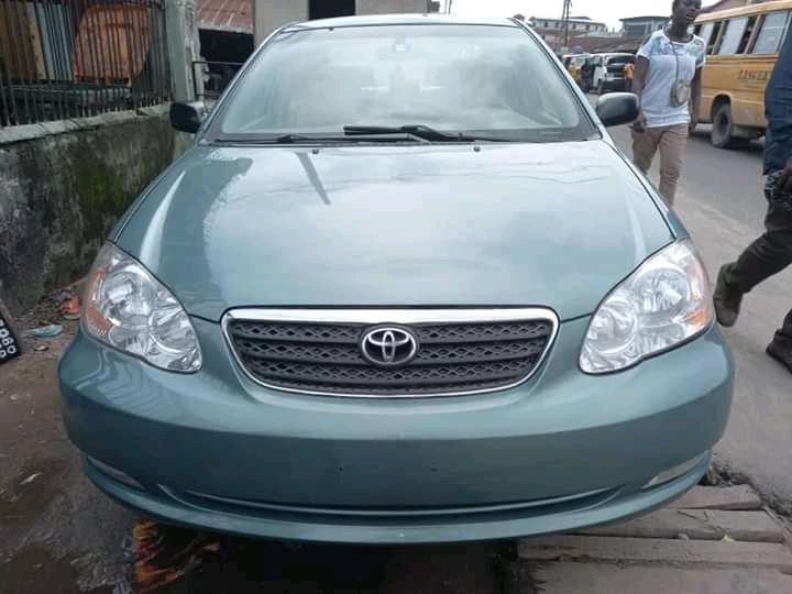 Toyota Corolla • 2005 • 54,655 km 1