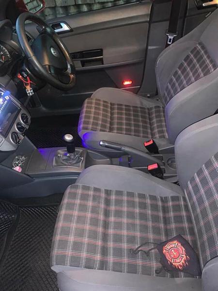 Volkswagen  • 2014 • 135,251 km 8