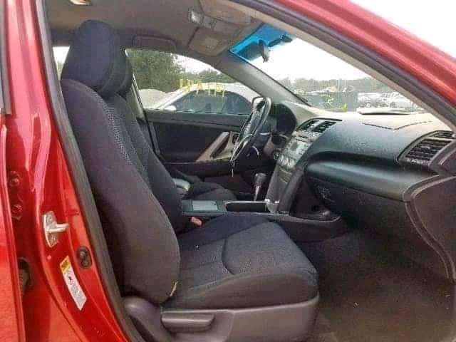 Toyota Camry • 2010 • 500,000 km 4