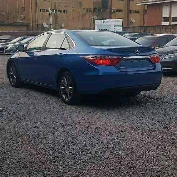 Toyota Camry • 2016 • 50,000 km 4