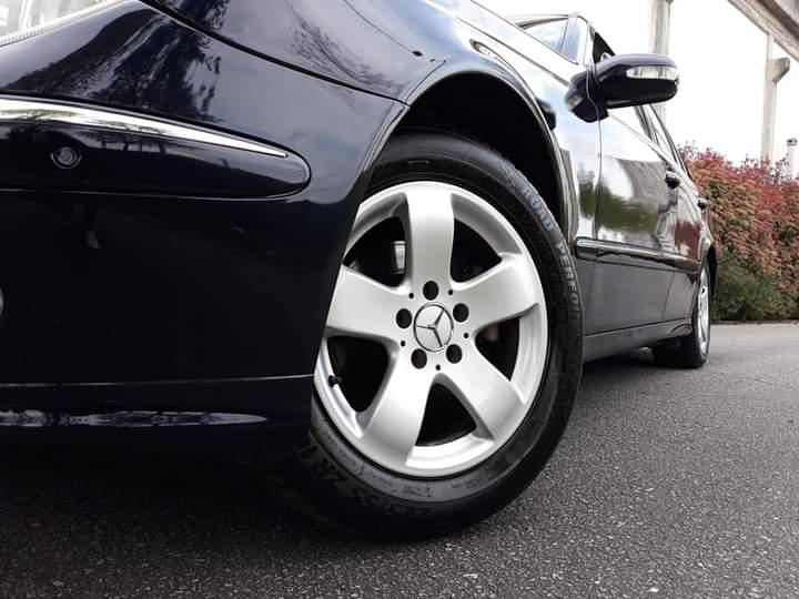 Mercedes-Benz E • 2003 • 300,000 km 3