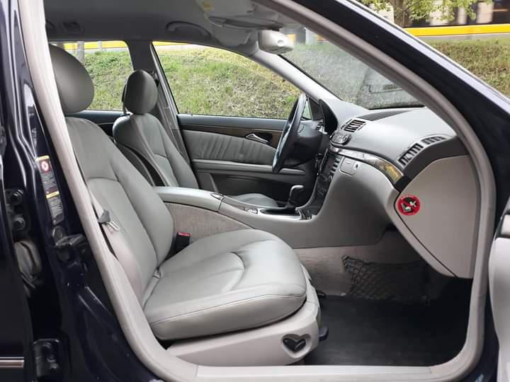 Mercedes-Benz E • 2003 • 300,000 km 16