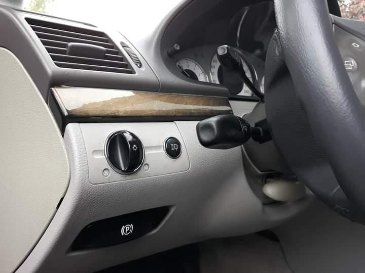 Mercedes-Benz E • 2003 • 300,000 km 18