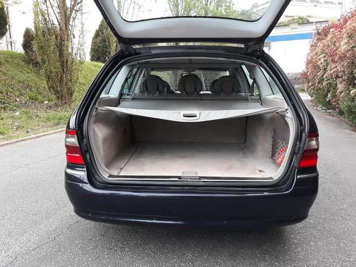Mercedes-Benz E • 2003 • 300,000 km 7