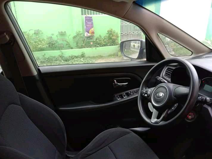 Kia Carens • 2014 • 68,000 km 3