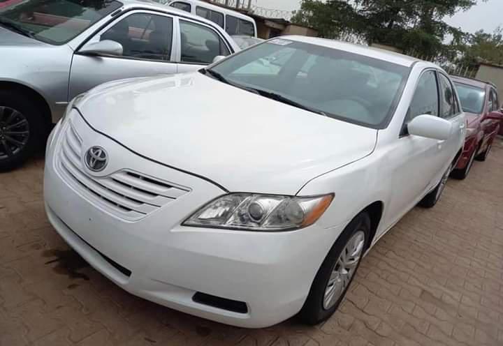 Toyota Camry • 2008 • 111,118 km 1
