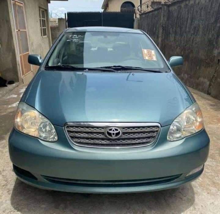 Toyota Corolla • 2006 • 111,001 km 1