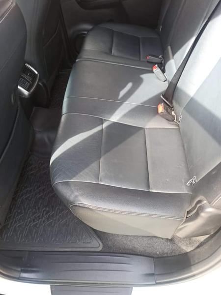 Toyota Hilux • 2018 • 62,000 km 5