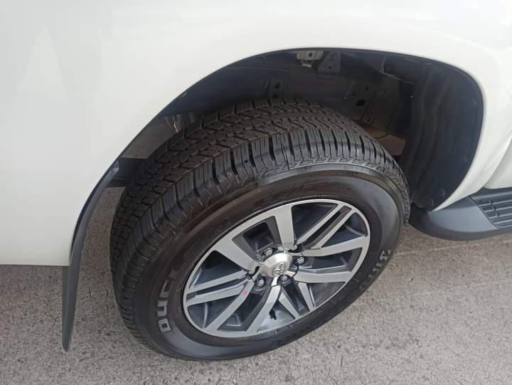 Toyota Hilux • 2018 • 62,000 km 2