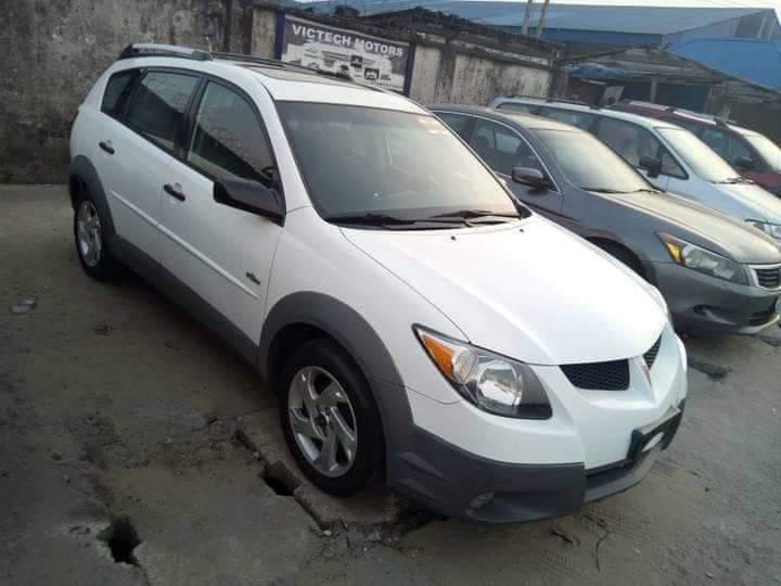 Pontiac Vibe • 2003 • 122,710 km 2
