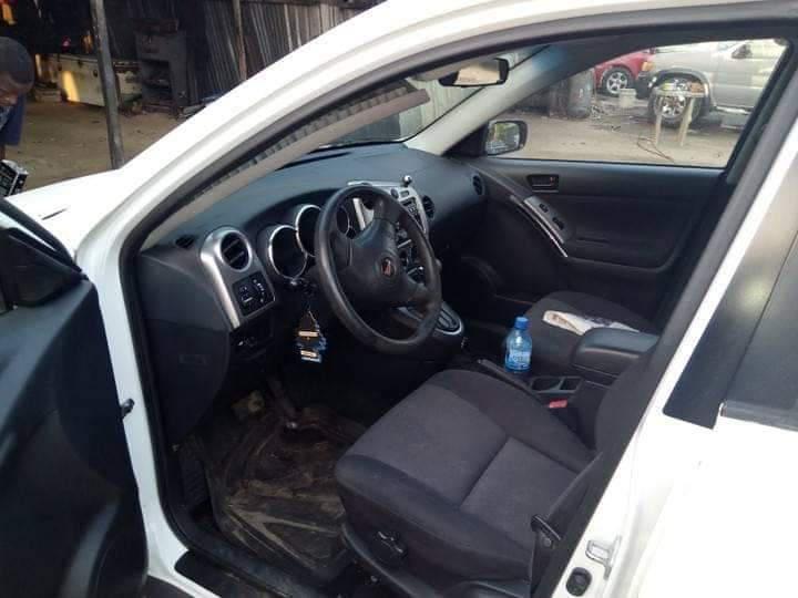 Pontiac Vibe • 2003 • 122,710 km 5