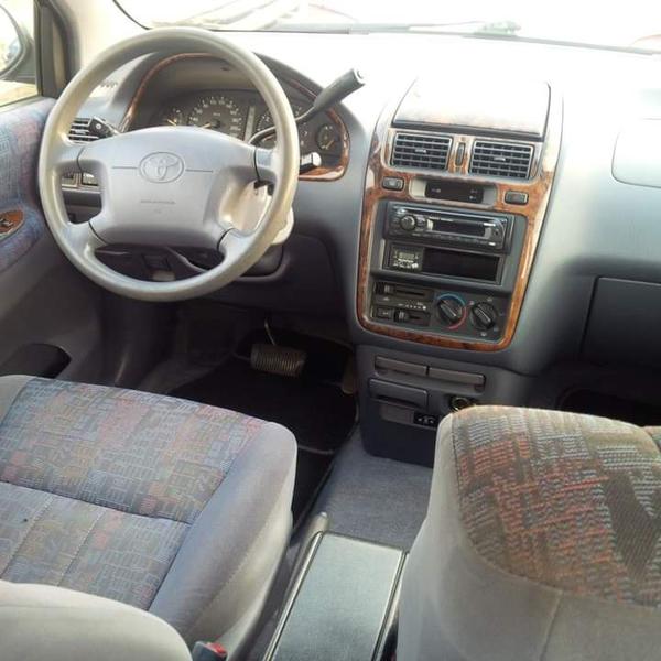 Toyota Picnic • 2005 • 100,012 km 6