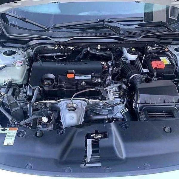 Honda Civic • 2018 • 13,476 km 6